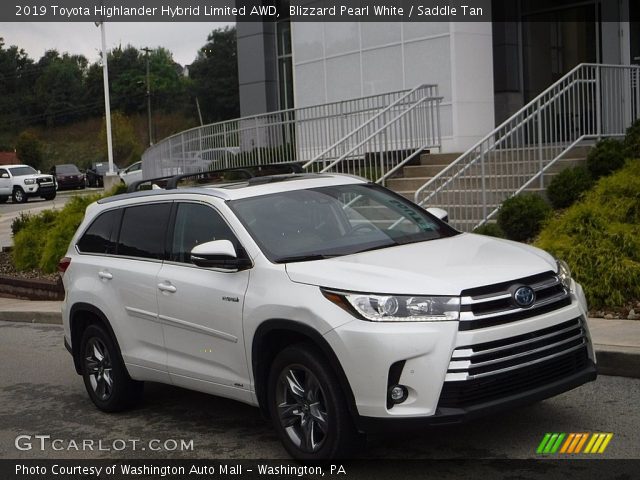 2019 Toyota Highlander Hybrid Limited AWD in Blizzard Pearl White