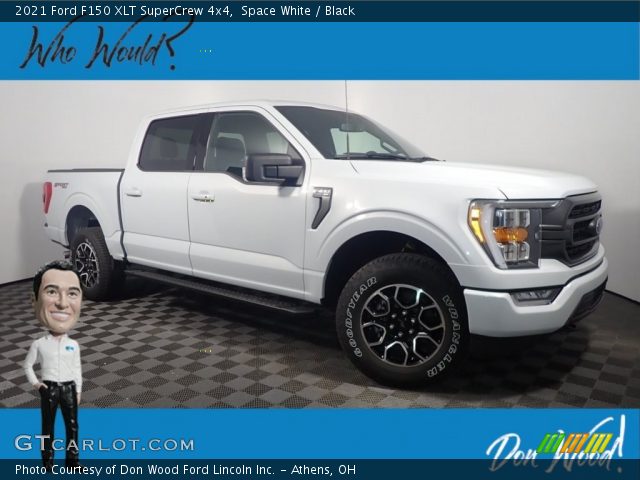 2021 Ford F150 XLT SuperCrew 4x4 in Space White