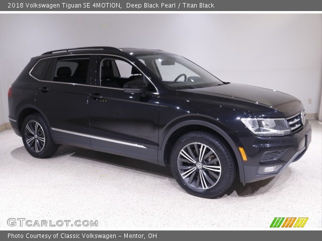 2018 Volkswagen Tiguan SE 4MOTION in Deep Black Pearl