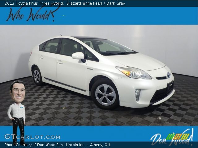 2013 Toyota Prius Three Hybrid in Blizzard White Pearl
