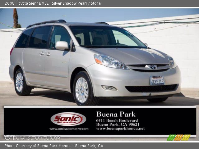 2008 Toyota Sienna XLE in Silver Shadow Pearl