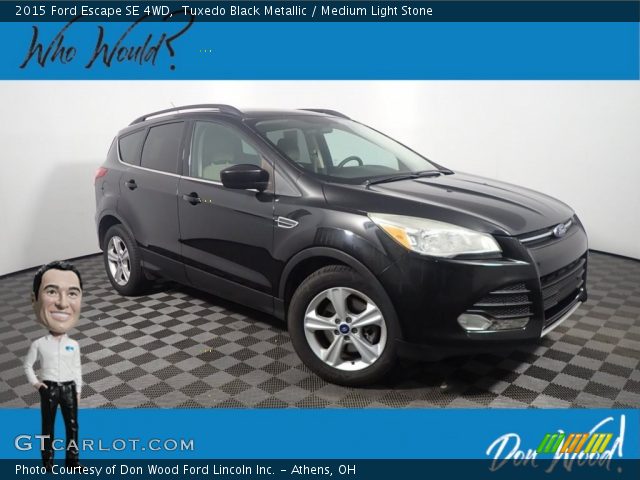 2015 Ford Escape SE 4WD in Tuxedo Black Metallic