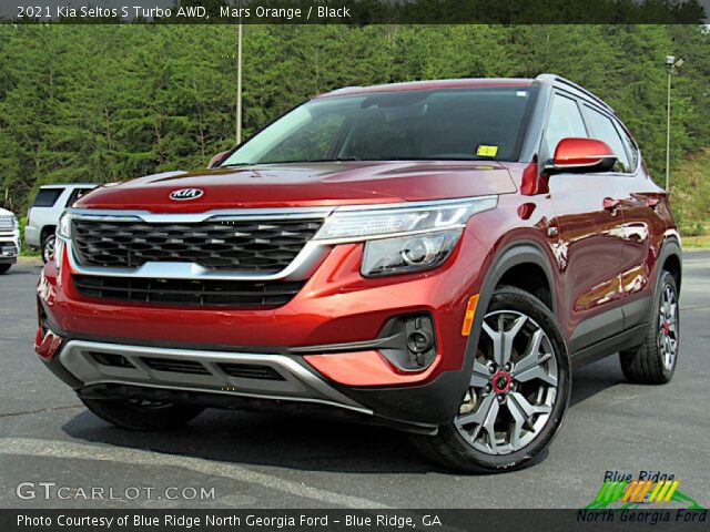2021 Kia Seltos S Turbo AWD in Mars Orange