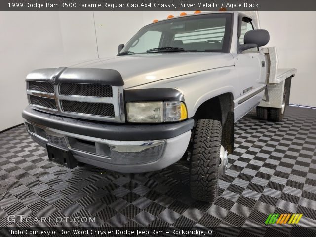 1999 Dodge Ram 3500 Laramie Regular Cab 4x4 Chassis in Silver Metallic