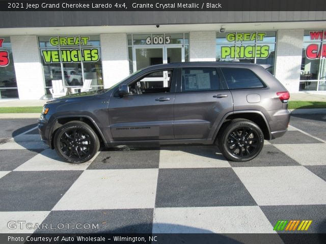 2021 Jeep Grand Cherokee Laredo 4x4 in Granite Crystal Metallic