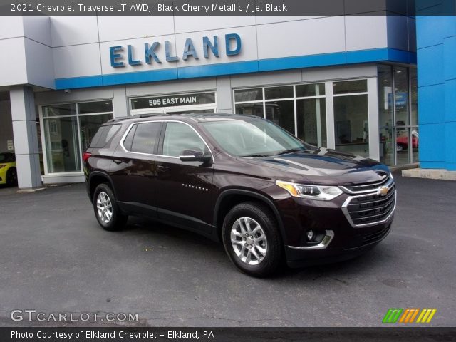 2021 Chevrolet Traverse LT AWD in Black Cherry Metallic