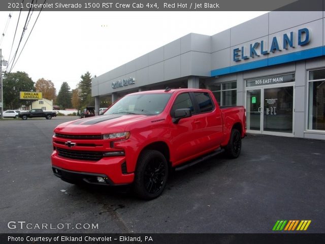 2021 Chevrolet Silverado 1500 RST Crew Cab 4x4 in Red Hot