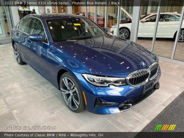 2022 BMW 3 Series 330i xDrive Sedan in Phytonic Blue Metallic