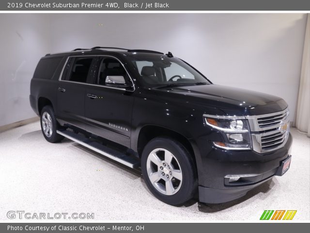 2019 Chevrolet Suburban Premier 4WD in Black