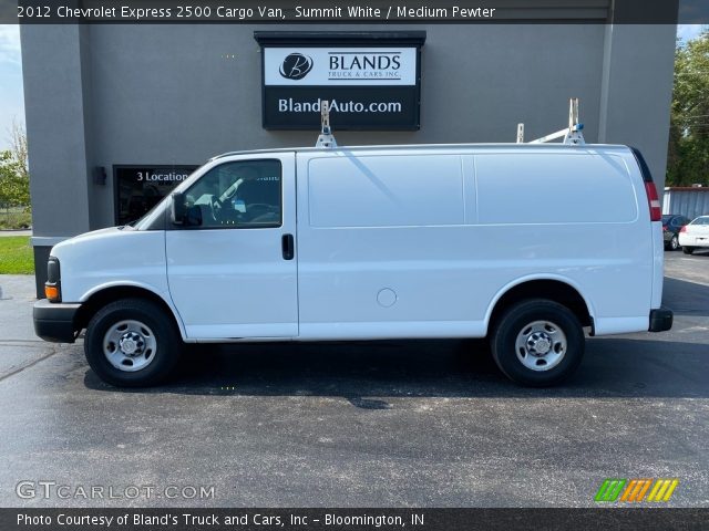 2012 Chevrolet Express 2500 Cargo Van in Summit White