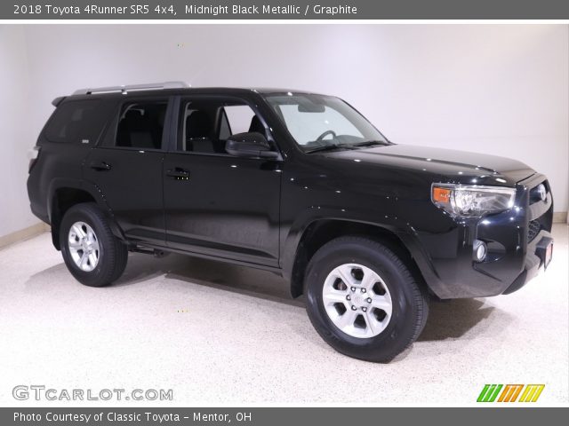 2018 Toyota 4Runner SR5 4x4 in Midnight Black Metallic