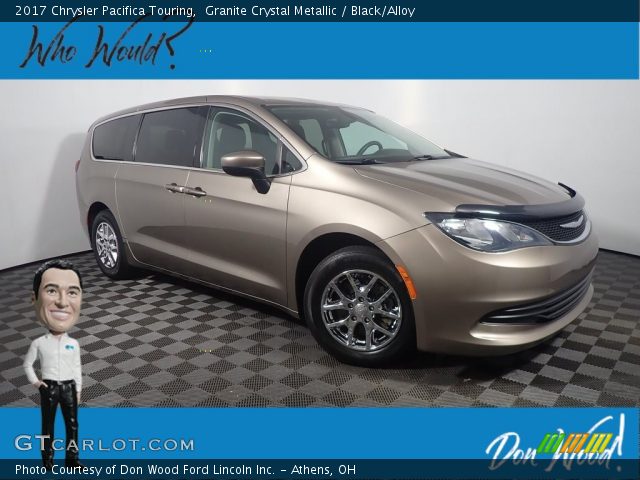 2017 Chrysler Pacifica Touring in Granite Crystal Metallic