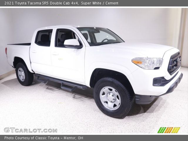 2021 Toyota Tacoma SR5 Double Cab 4x4 in Super White