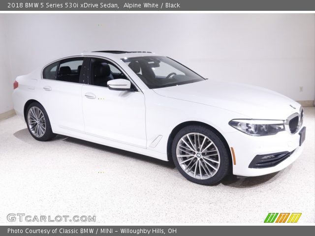 2018 BMW 5 Series 530i xDrive Sedan in Alpine White