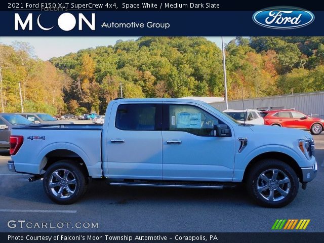 2021 Ford F150 XLT SuperCrew 4x4 in Space White