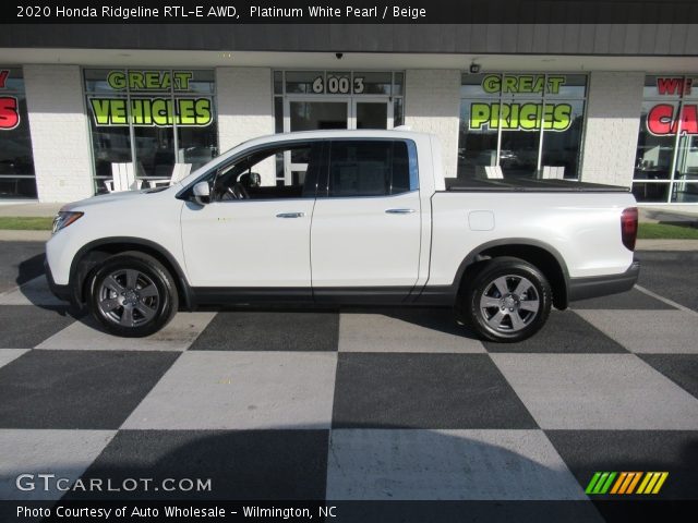 2020 Honda Ridgeline RTL-E AWD in Platinum White Pearl