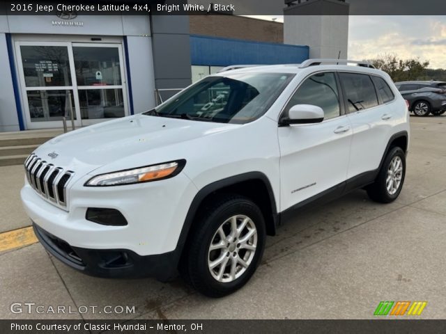 2016 Jeep Cherokee Latitude 4x4 in Bright White