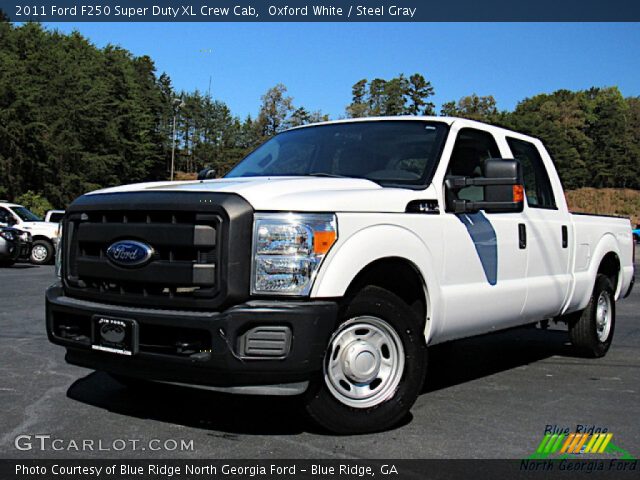 2011 Ford F250 Super Duty XL Crew Cab in Oxford White