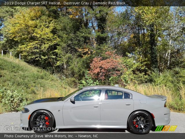 2019 Dodge Charger SRT Hellcat in Destroyer Gray