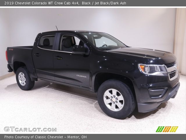 2019 Chevrolet Colorado WT Crew Cab 4x4 in Black