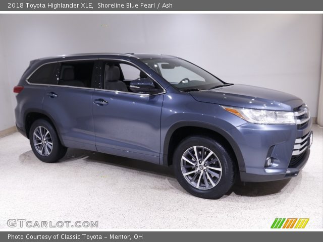 2018 Toyota Highlander XLE in Shoreline Blue Pearl