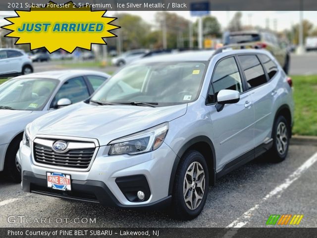 2021 Subaru Forester 2.5i Premium in Ice Silver Metallic
