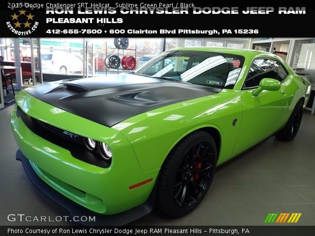 2015 Dodge Challenger SRT Hellcat in Sublime Green Pearl