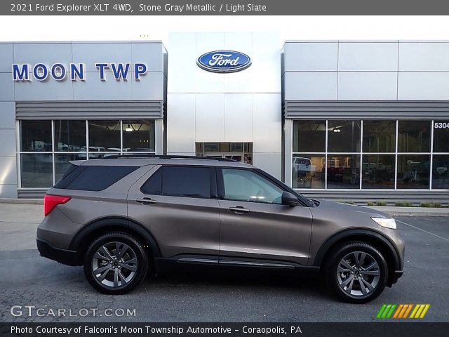 2021 Ford Explorer XLT 4WD in Stone Gray Metallic
