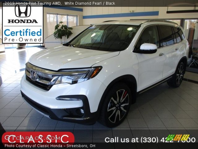 2019 Honda Pilot Touring AWD in White Diamond Pearl