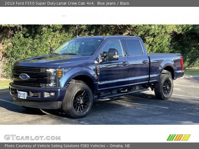 2019 Ford F350 Super Duty Lariat Crew Cab 4x4 in Blue Jeans