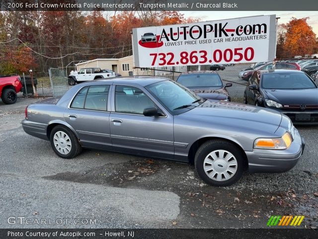 2006 Ford Crown Victoria Police Interceptor in Tungsten Metallic