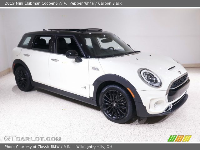 2019 Mini Clubman Cooper S All4 in Pepper White