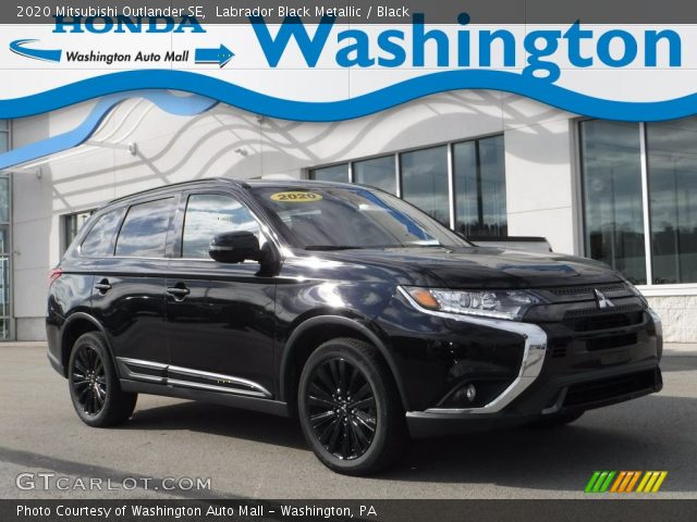 2020 Mitsubishi Outlander SE in Labrador Black Metallic