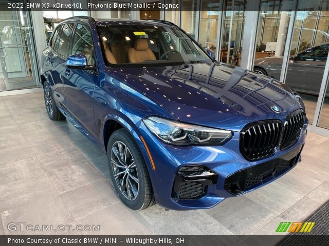 2022 BMW X5 xDrive40i in Phytonic Blue Metallic