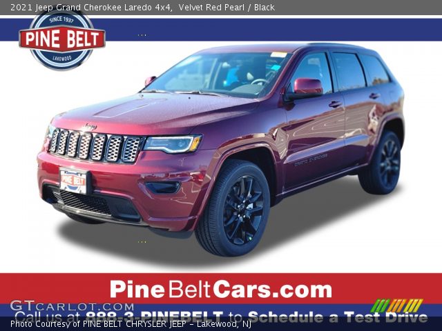 2021 Jeep Grand Cherokee Laredo 4x4 in Velvet Red Pearl