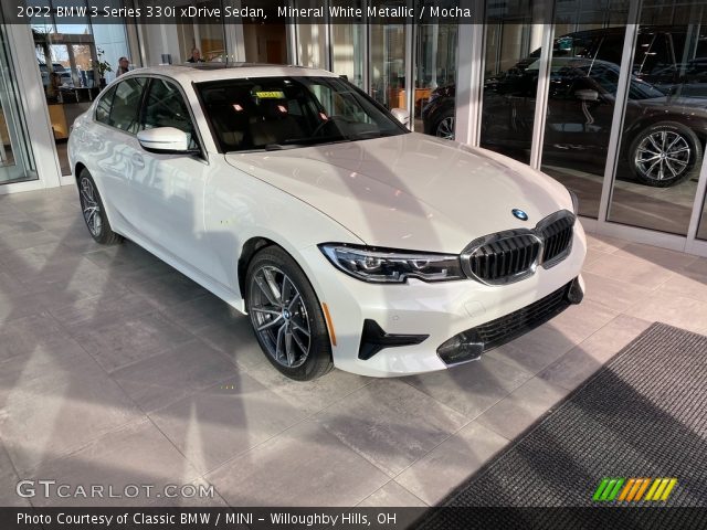 2022 BMW 3 Series 330i xDrive Sedan in Mineral White Metallic