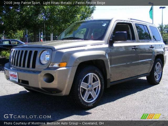 2008 Jeep Patriot Sport in Light Khaki Metallic