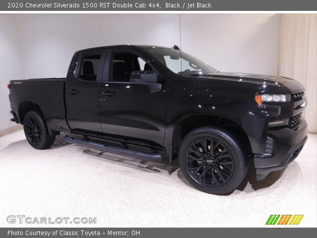 2020 Chevrolet Silverado 1500 RST Double Cab 4x4 in Black