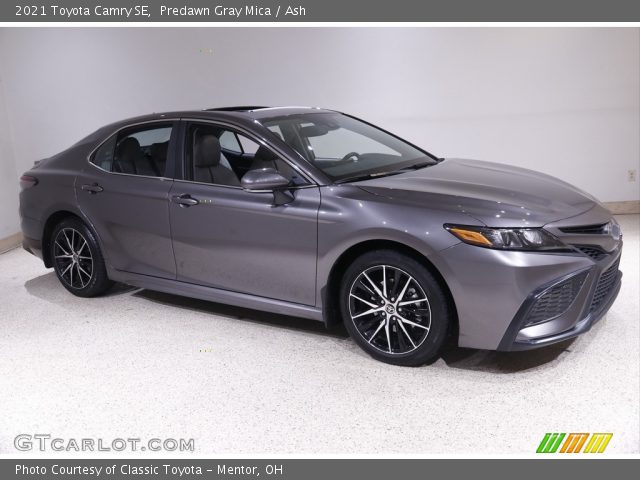 2021 Toyota Camry SE in Predawn Gray Mica