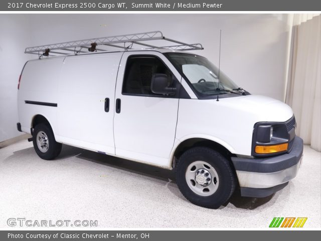 2017 Chevrolet Express 2500 Cargo WT in Summit White