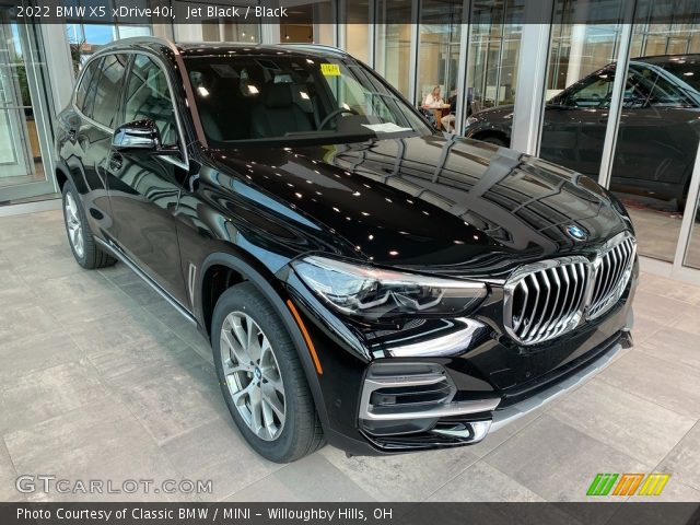2022 BMW X5 xDrive40i in Jet Black