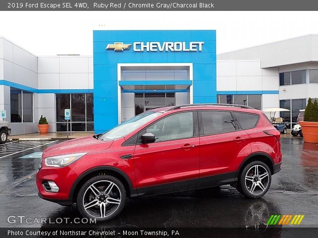 2019 Ford Escape SEL 4WD in Ruby Red