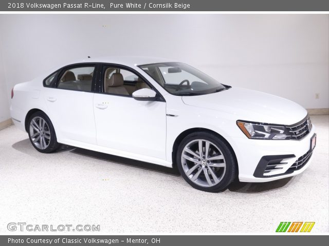 2018 Volkswagen Passat R-Line in Pure White