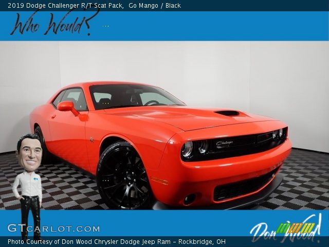2019 Dodge Challenger R/T Scat Pack in Go Mango