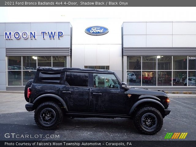 2021 Ford Bronco Badlands 4x4 4-Door in Shadow Black
