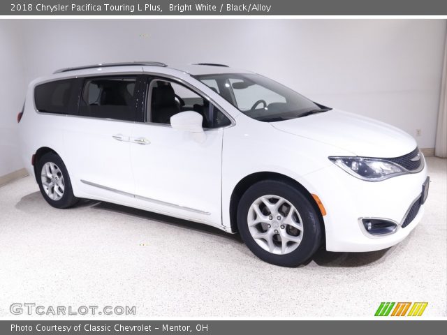 2018 Chrysler Pacifica Touring L Plus in Bright White