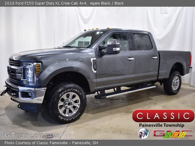 2019 Ford F250 Super Duty XL Crew Cab 4x4 in Agate Black