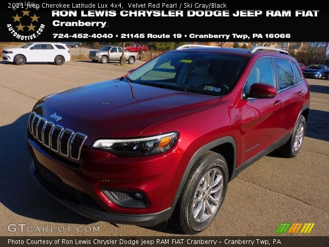 2021 Jeep Cherokee Latitude Lux 4x4 in Velvet Red Pearl