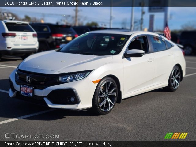 2018 Honda Civic Si Sedan in White Orchid Pearl