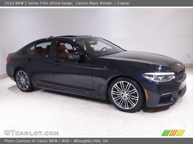 2019 BMW 5 Series 540i xDrive Sedan in Carbon Black Metallic